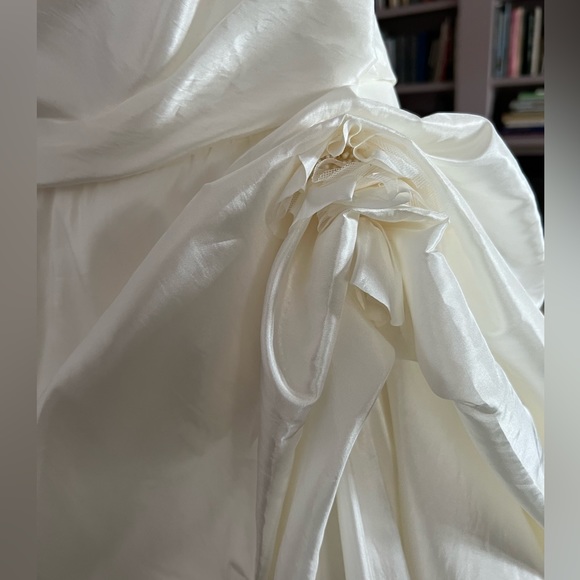 Wedding Dress, NEW WITH TAGS. Ethos Bridal, never worn - Picture 3 of 3